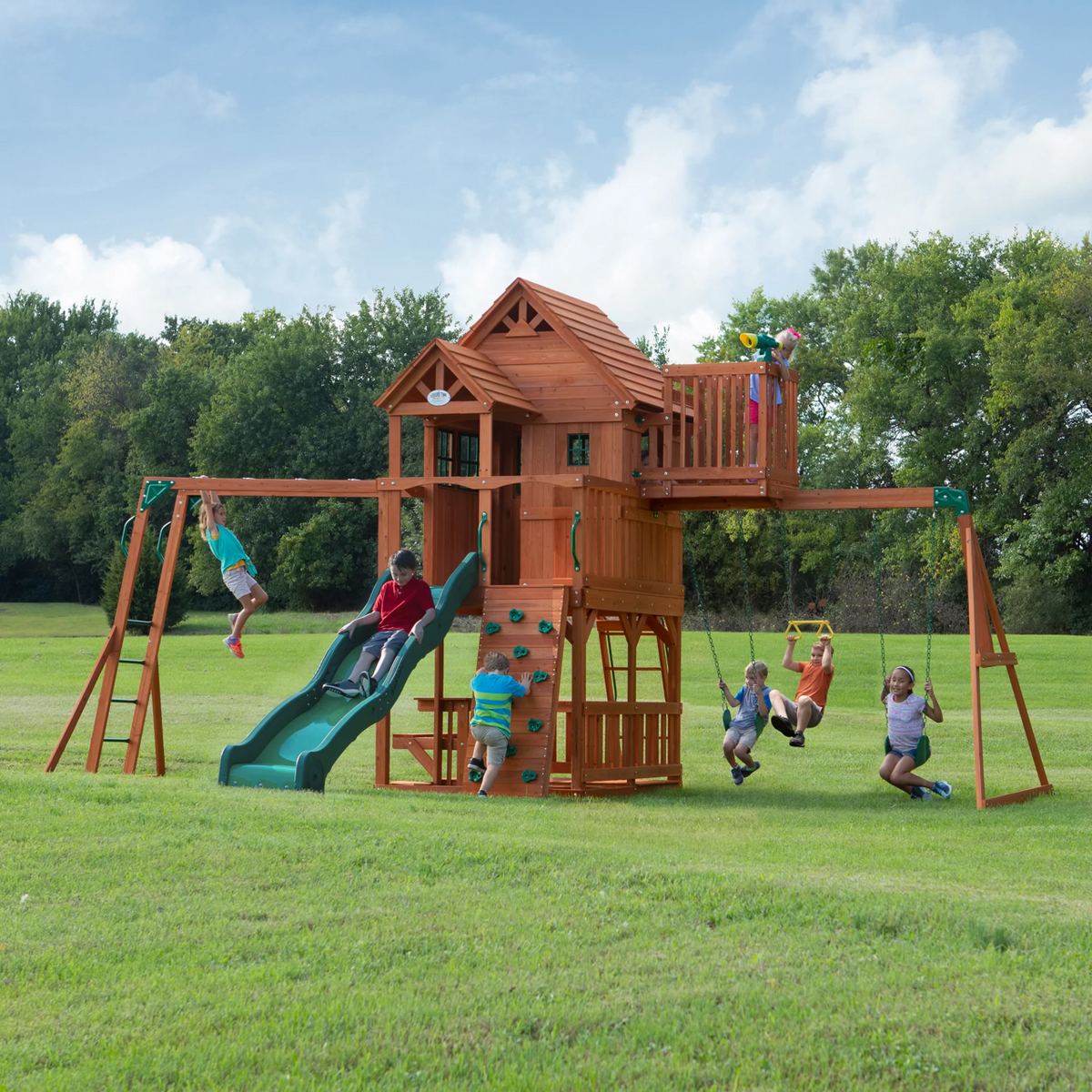 Parque infantil Skyfort II (un solo color): los puntos que revisa la norma de seguridad